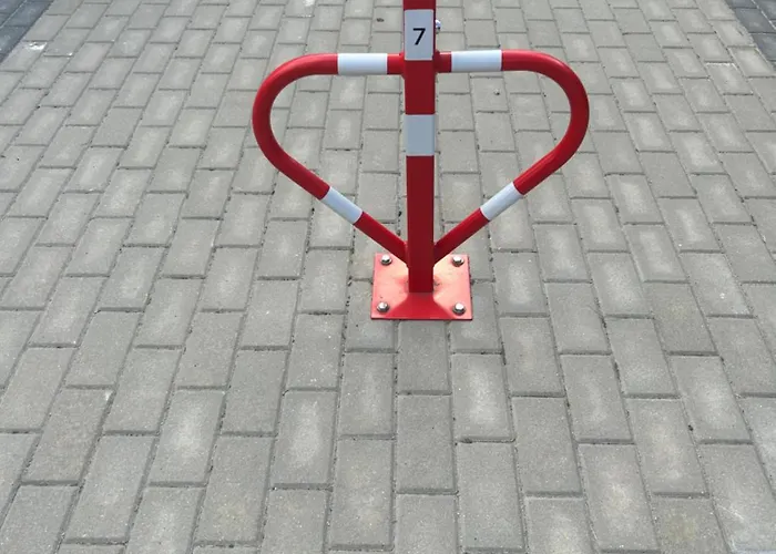 Apartament Parkowa-prywatny Parking